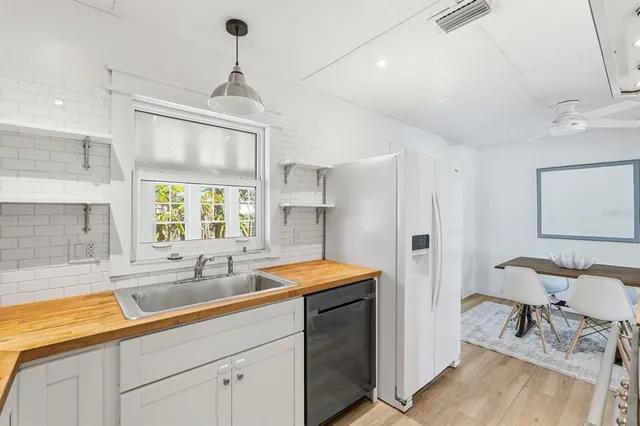 $359,000 | 25 Dolphin Avenue, Ormond Beach, FL 32176