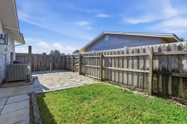 $359,000 | 25 Dolphin Avenue, Ormond Beach, FL 32176