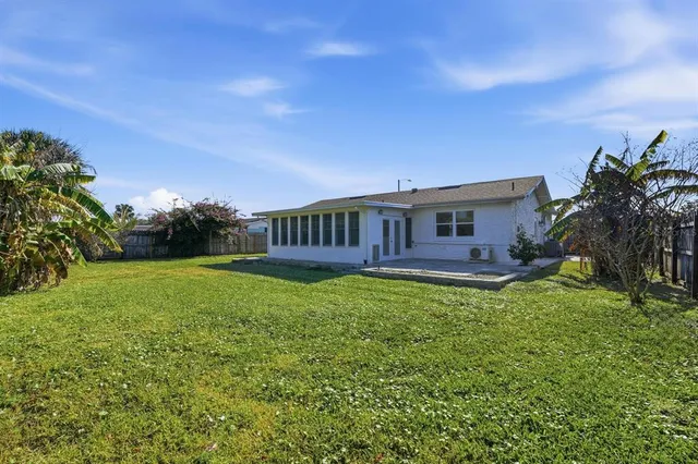 $359,000 | 25 Dolphin Avenue, Ormond Beach, FL 32176