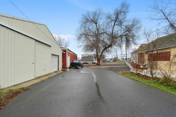 $9,995 | 107 East Holland Avenue, Spokane, WA 99218