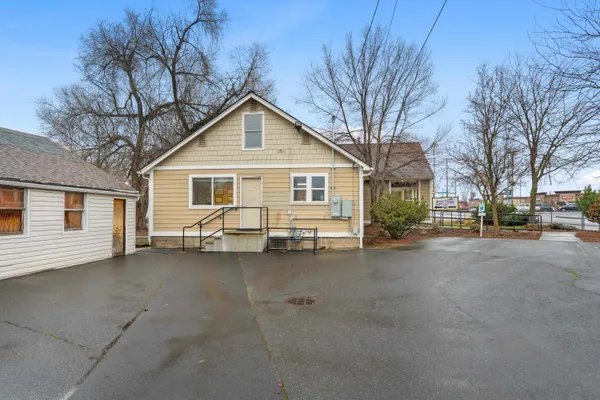 $9,995 | 107 East Holland Avenue, Spokane, WA 99218