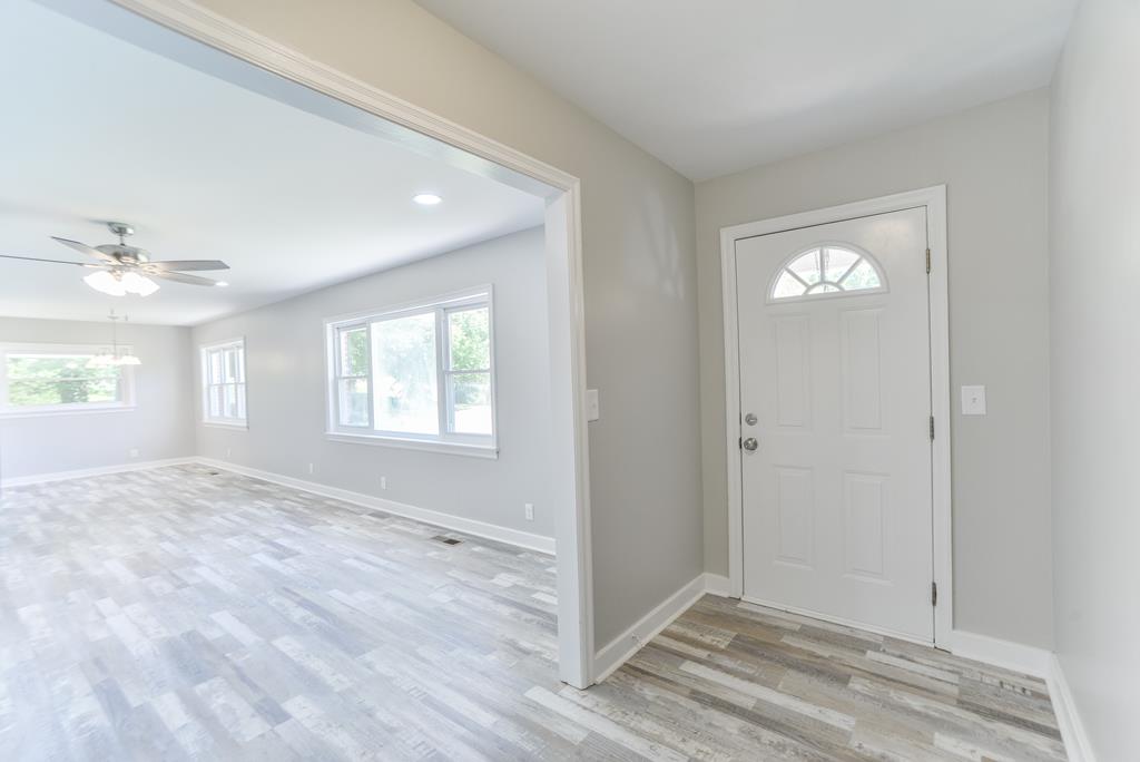 441 Dawnville Road Northeast Dalton, GA 30721 - Photo 11 of 41 Gallery Image 11