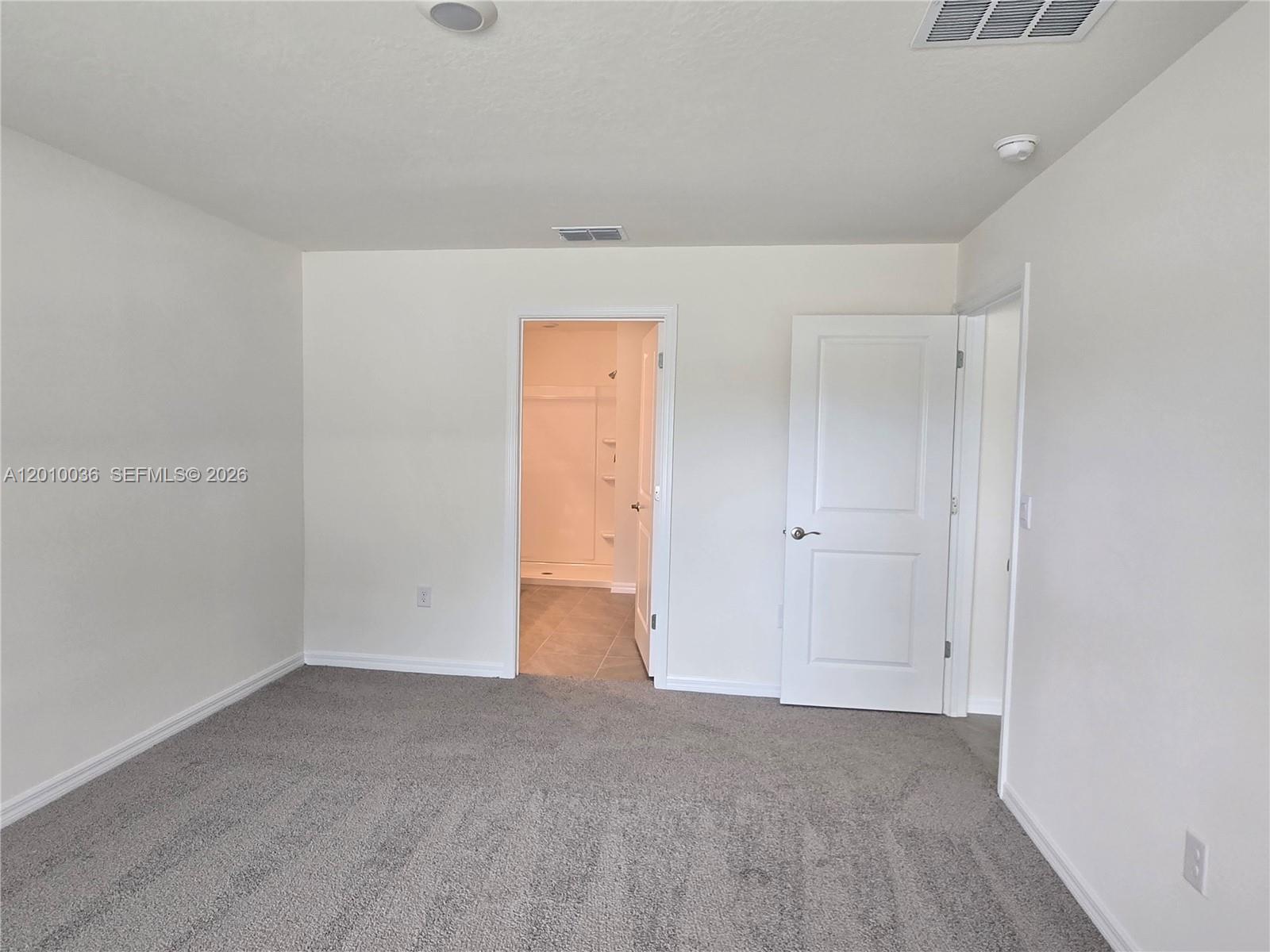 9871 Southeast 161st Lane Road Summerfield, FL 34491 - Photo 19 of 31 a view of an empty room