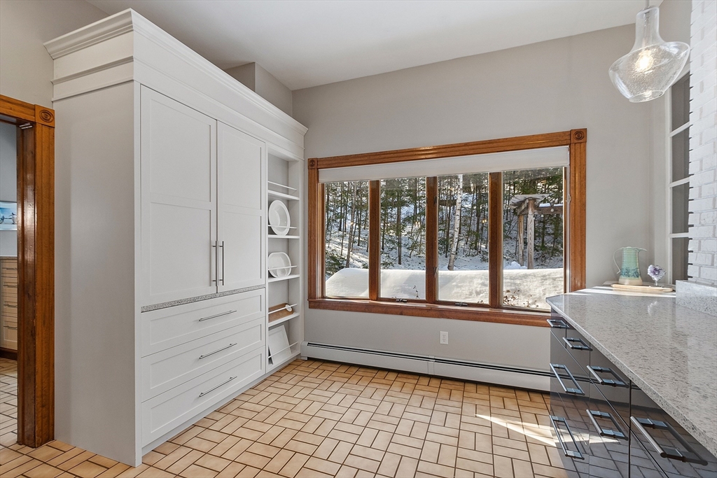 99 Betty Spring Road Gardner, MA 01440 - Photo 14 of 40 Gallery Image 14