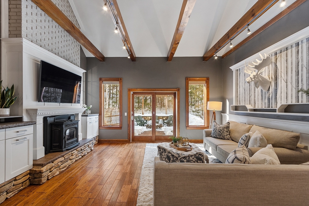 99 Betty Spring Road Gardner, MA 01440 - Photo 20 of 40 Gallery Image 20