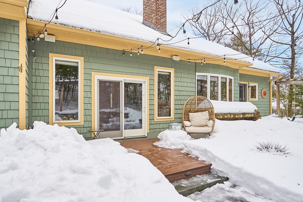 99 Betty Spring Road Gardner, MA 01440 - Photo 3 of 40 Gallery Image 3