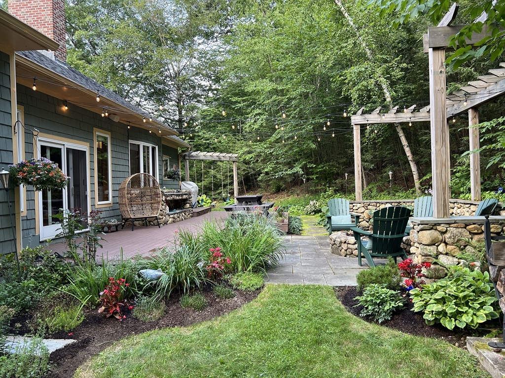 99 Betty Spring Road Gardner, MA 01440 - Photo 39 of 40 Gallery Image 39