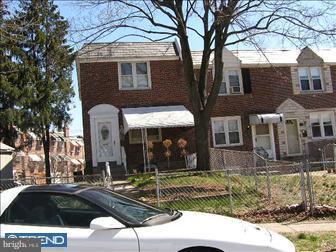 17 West Lynbrook Road Collingdale, PA 19023 - Photo 1 of 5 Exterior