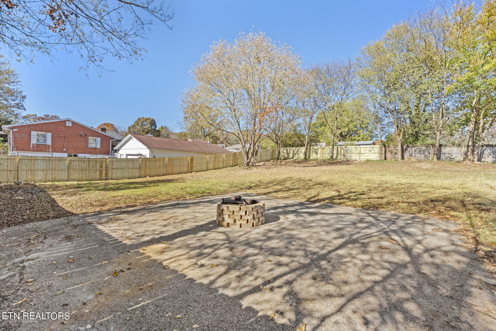 806 Gresham Road Knoxville, TN 37918 - Photo 28 of 29 28-web-or-mls-Grshm806 (78)