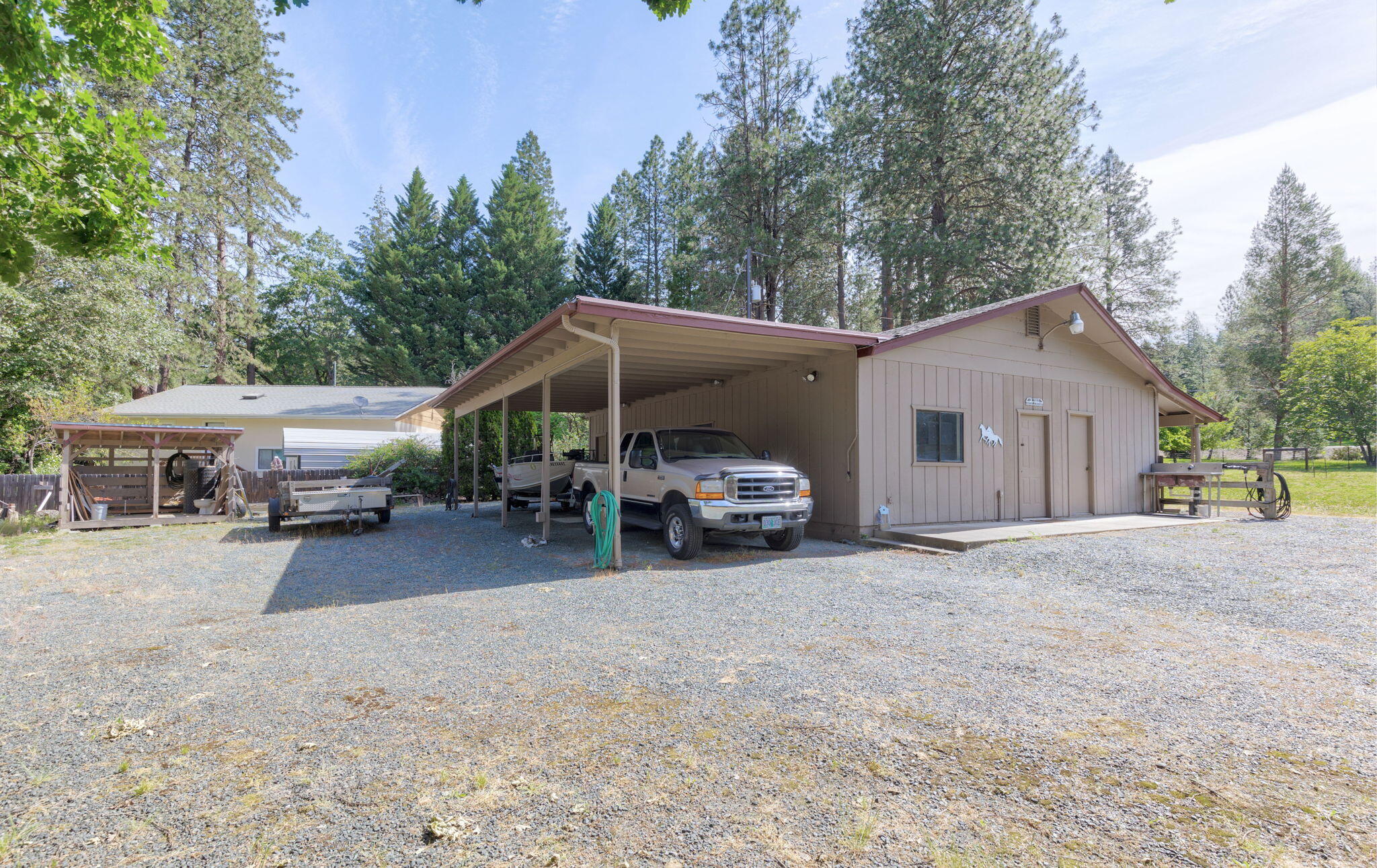 462 Espey Road Grants Pass, OR 97527 - Photo 35 of 41 Barn/Shop