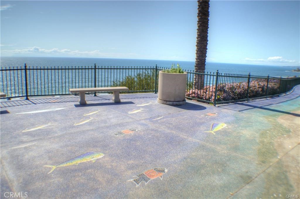 34036 Selva Road, Unit 108 Dana Point, CA 92629 - Photo 44 of 50 Walkway and Salt Creek Beach Park access across the street from the unit.
