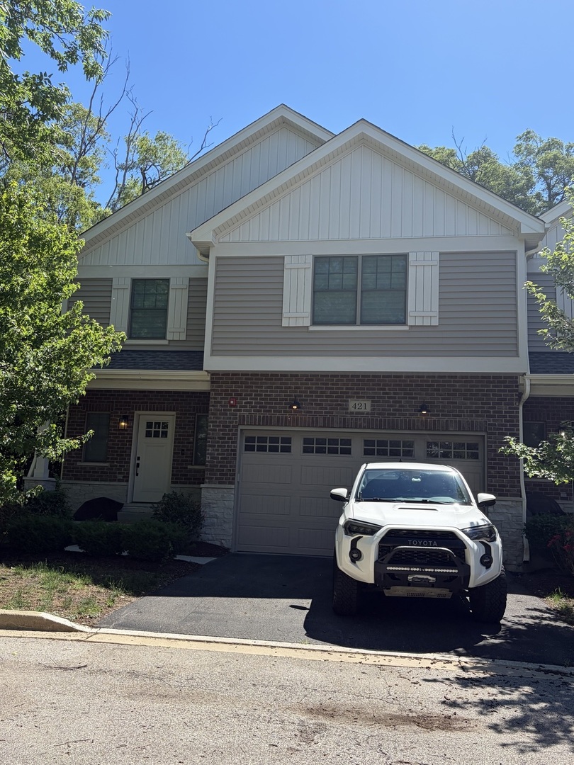 421 Pierce Road Itasca, IL 60143 - Photo 1 of 5