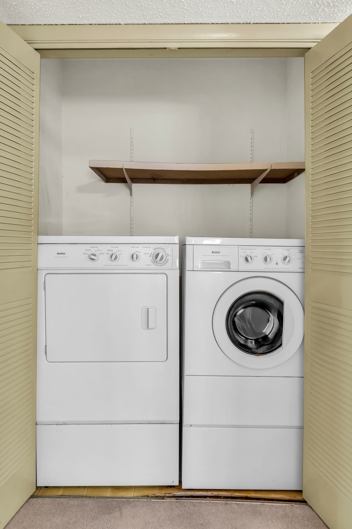 21 Vaughns Gap Road, Unit A22 Nashville, TN 37205 - Photo 25 of 28 a utility room with dryer and washer
