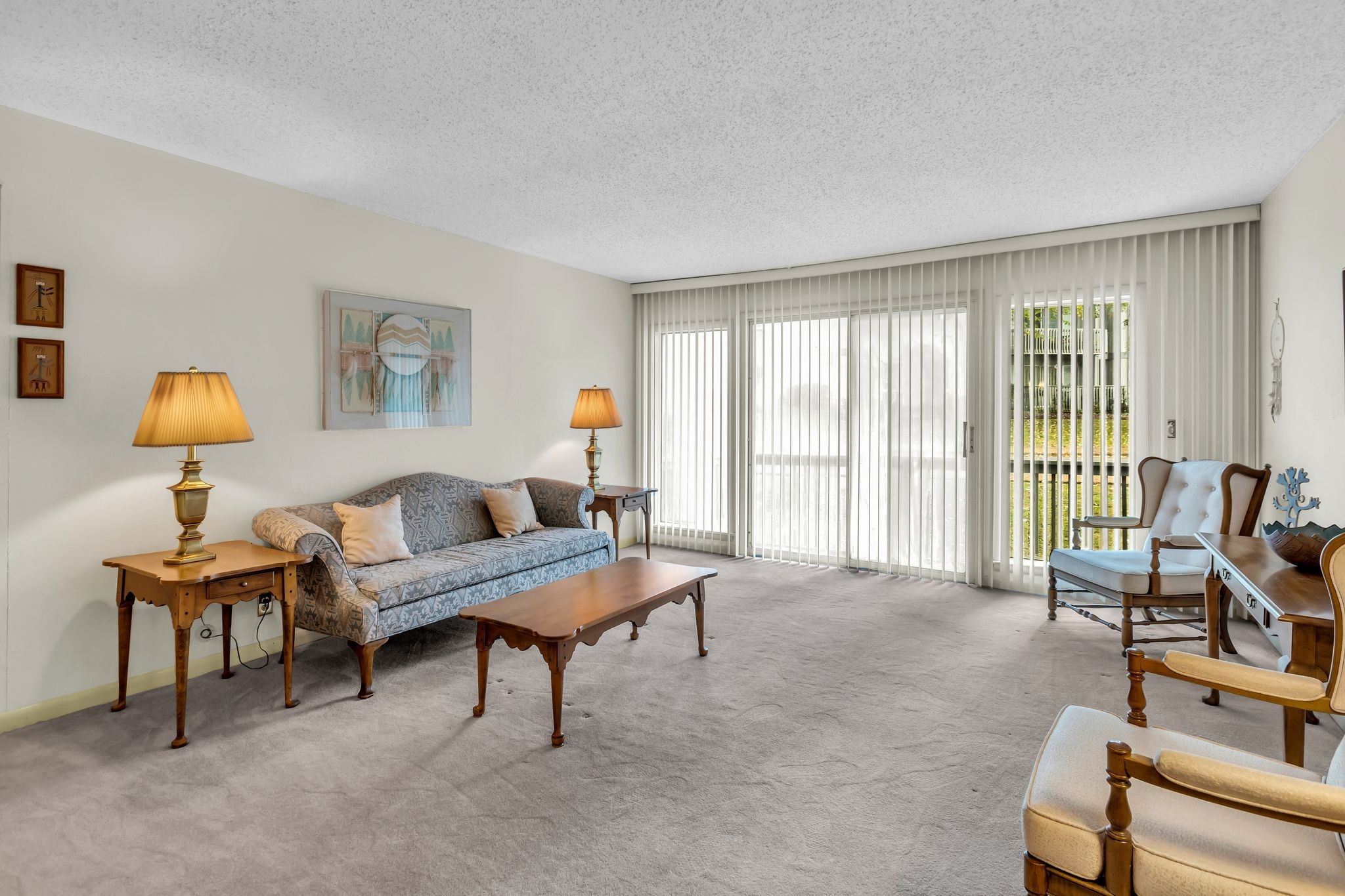 21 Vaughns Gap Road, Unit A22 Nashville, TN 37205 - Photo 3 of 28 a living room with furniture and a window