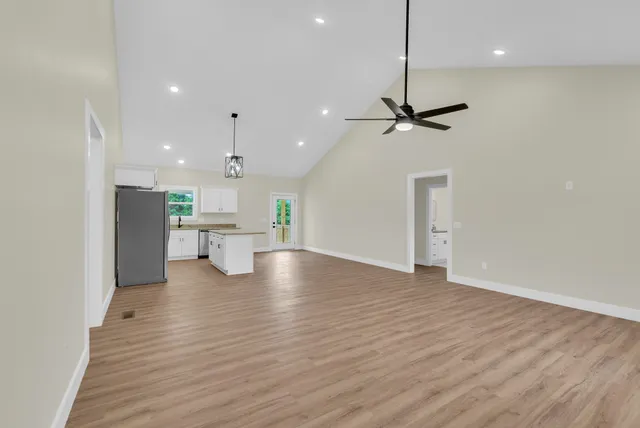 $329,900 | 288 Westwood Drive, Sparta, TN 38583