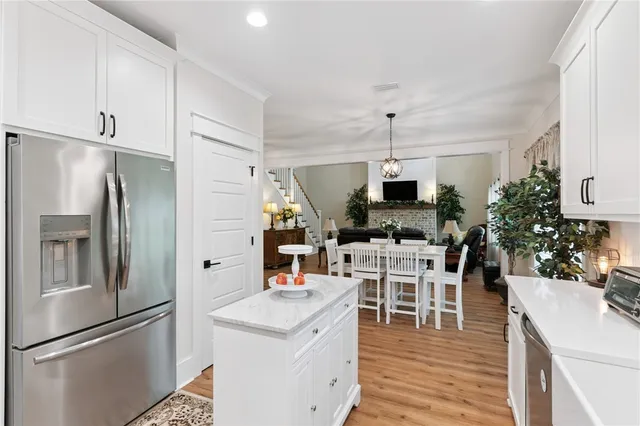 $750,000 | 1093 Captains Cv Way, St. Simons Island, GA 31522