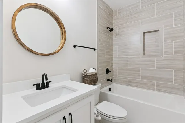 $750,000 | 1093 Captains Cv Way, St. Simons Island, GA 31522