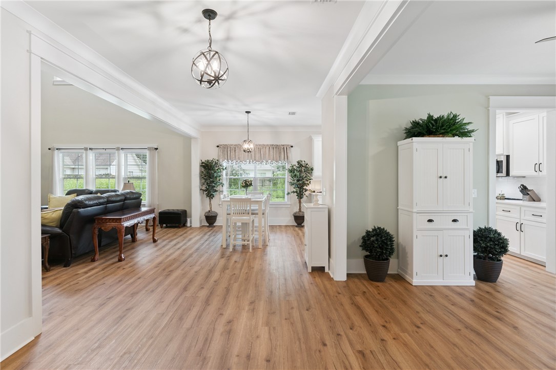 1093 Captains Cv Way St. Simons Island, GA 31522 - Photo 3 of 31