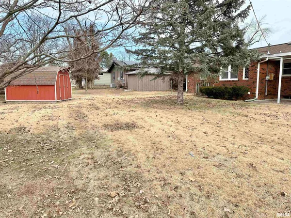 $159,900 | 711 Daly Drive, Jacksonville, IL 62650