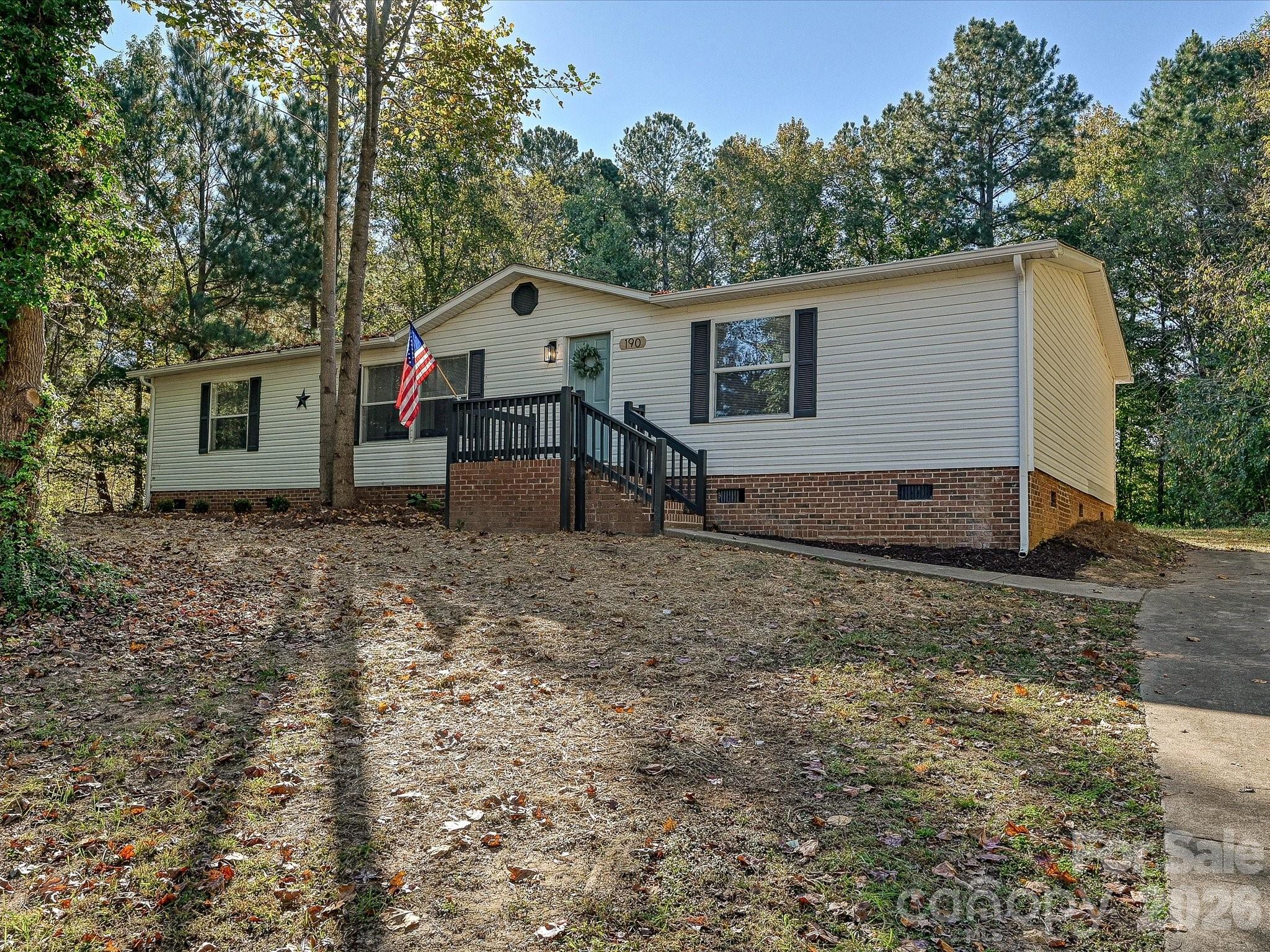 190 Ridge Creek Drive Troutman, NC 28166 - Photo 1 of 28