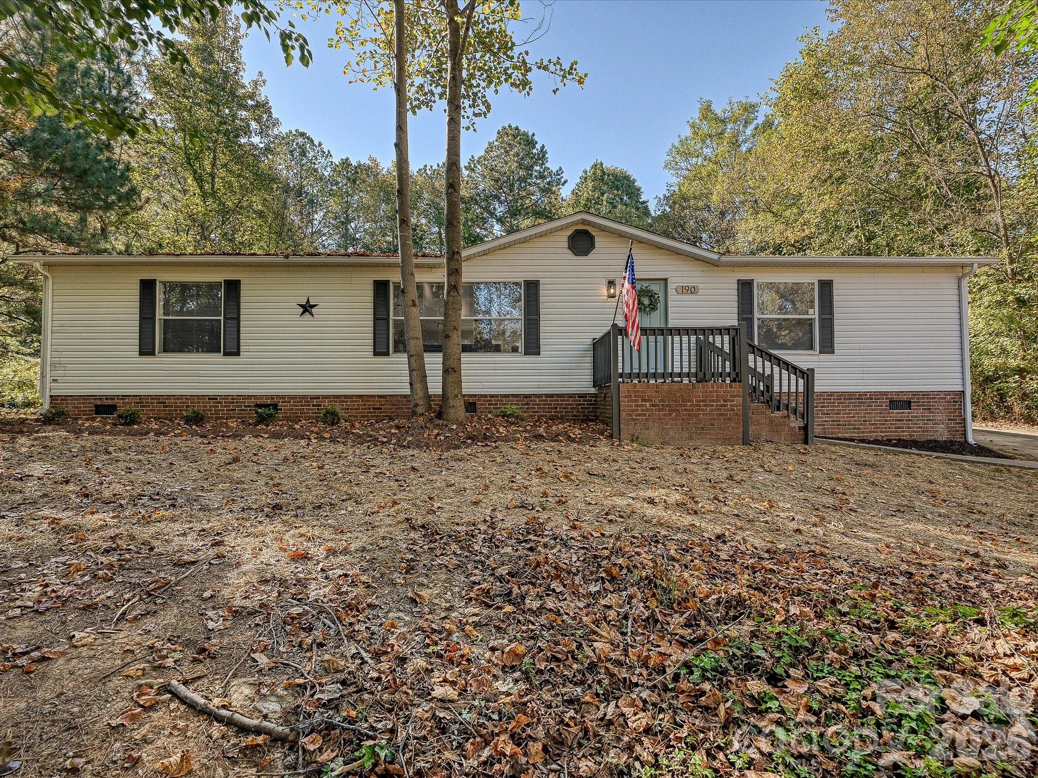 190 Ridge Creek Drive Troutman, NC 28166 - Photo 2 of 28