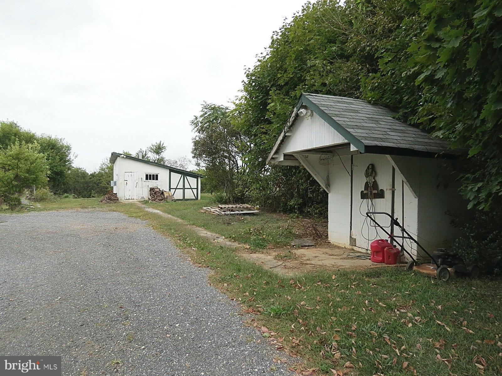 4702 Ridge Road Mount Airy, MD 21771 - Photo 19 of 27 Large & Small Sheds on Property