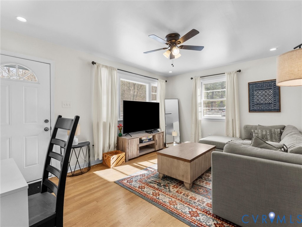 15443 Robert Terrell Road Montpelier, VA 23192 - Photo 6 of 37