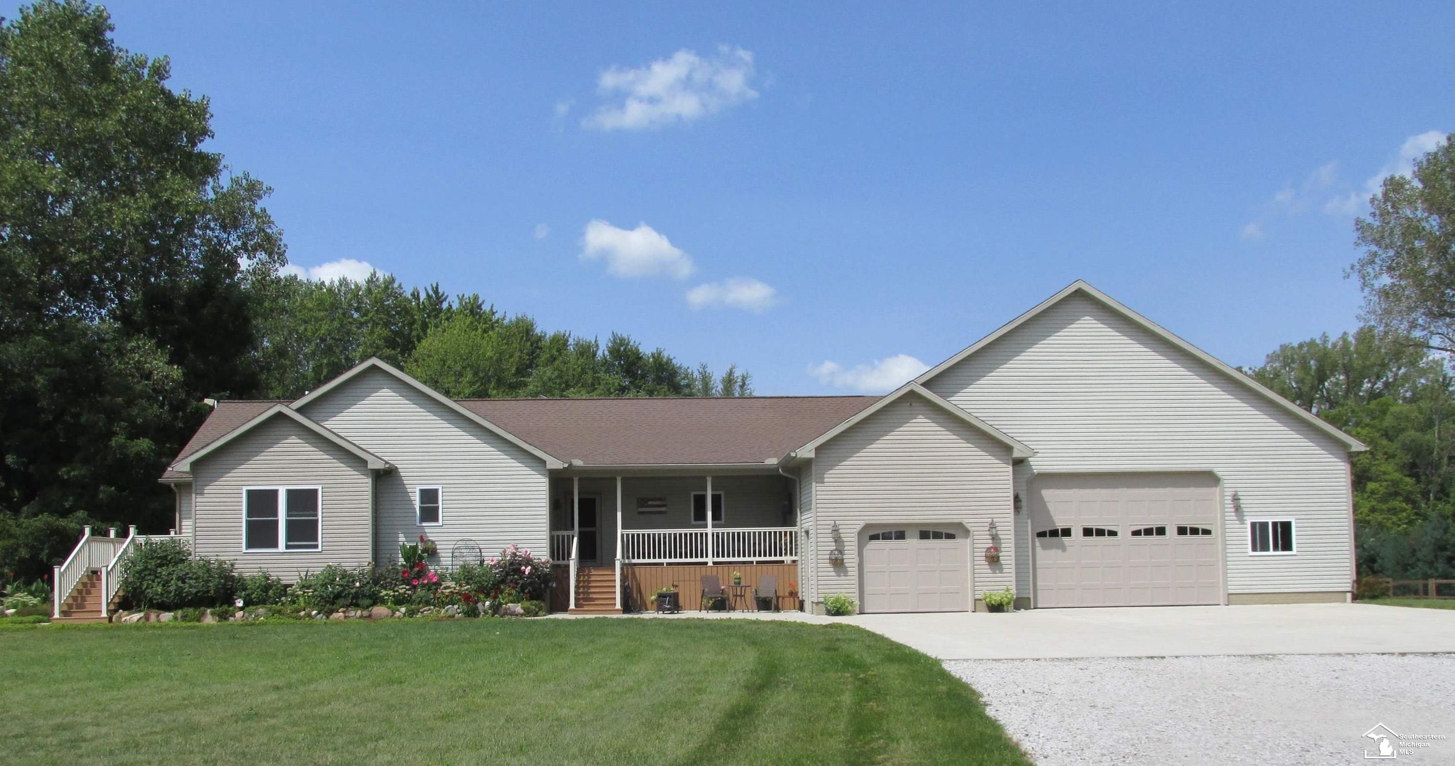 9659 Townsend Road Maybee, MI 48159 - Photo 2 of 88