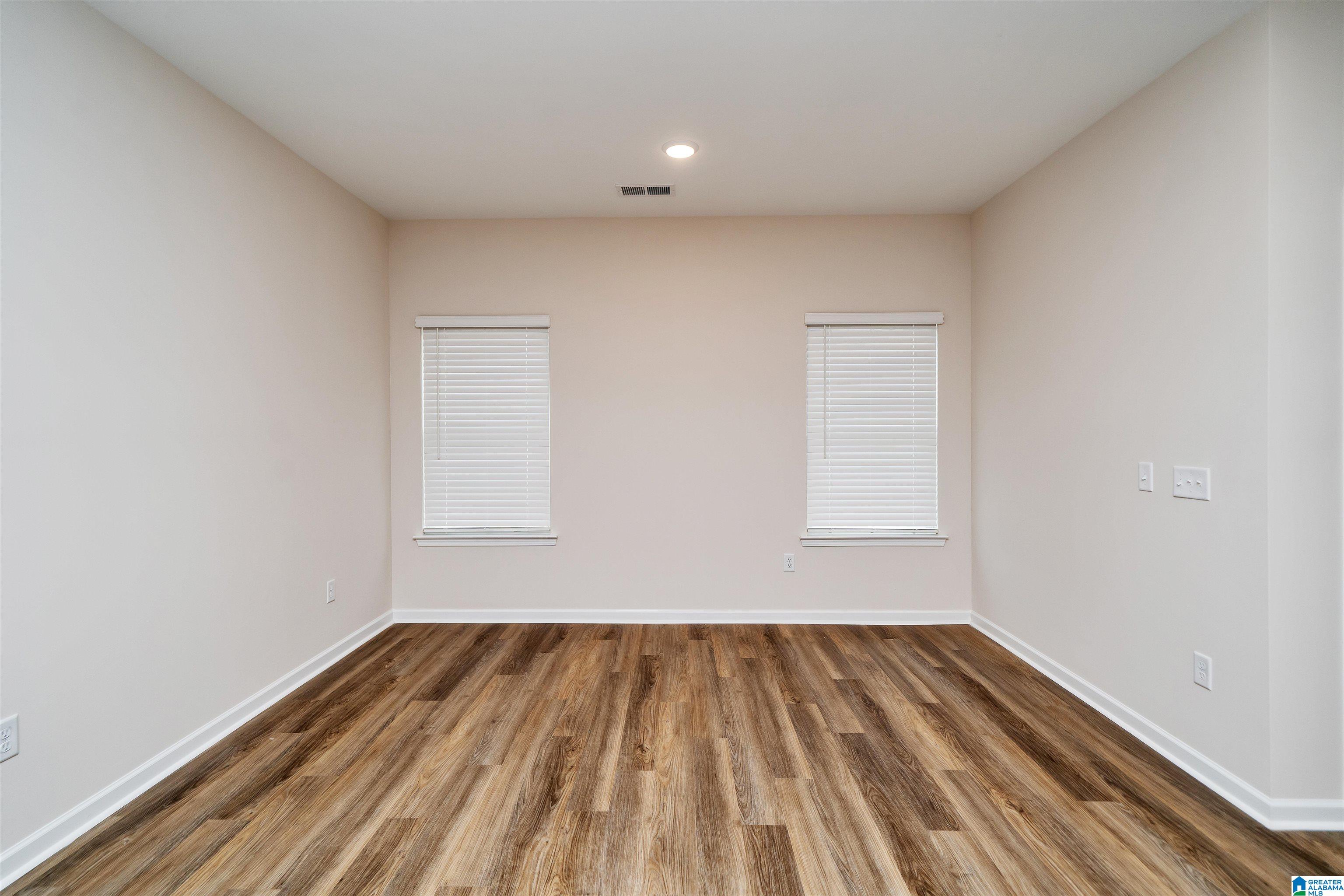 2233 Headrick Road Bessemer, AL 35022 - Photo 11 of 24 Gallery Image 11