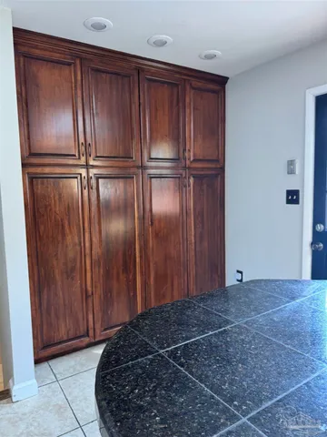 $3,000 | 117 South Sunset Boulevard, Gulf Breeze, FL 32561