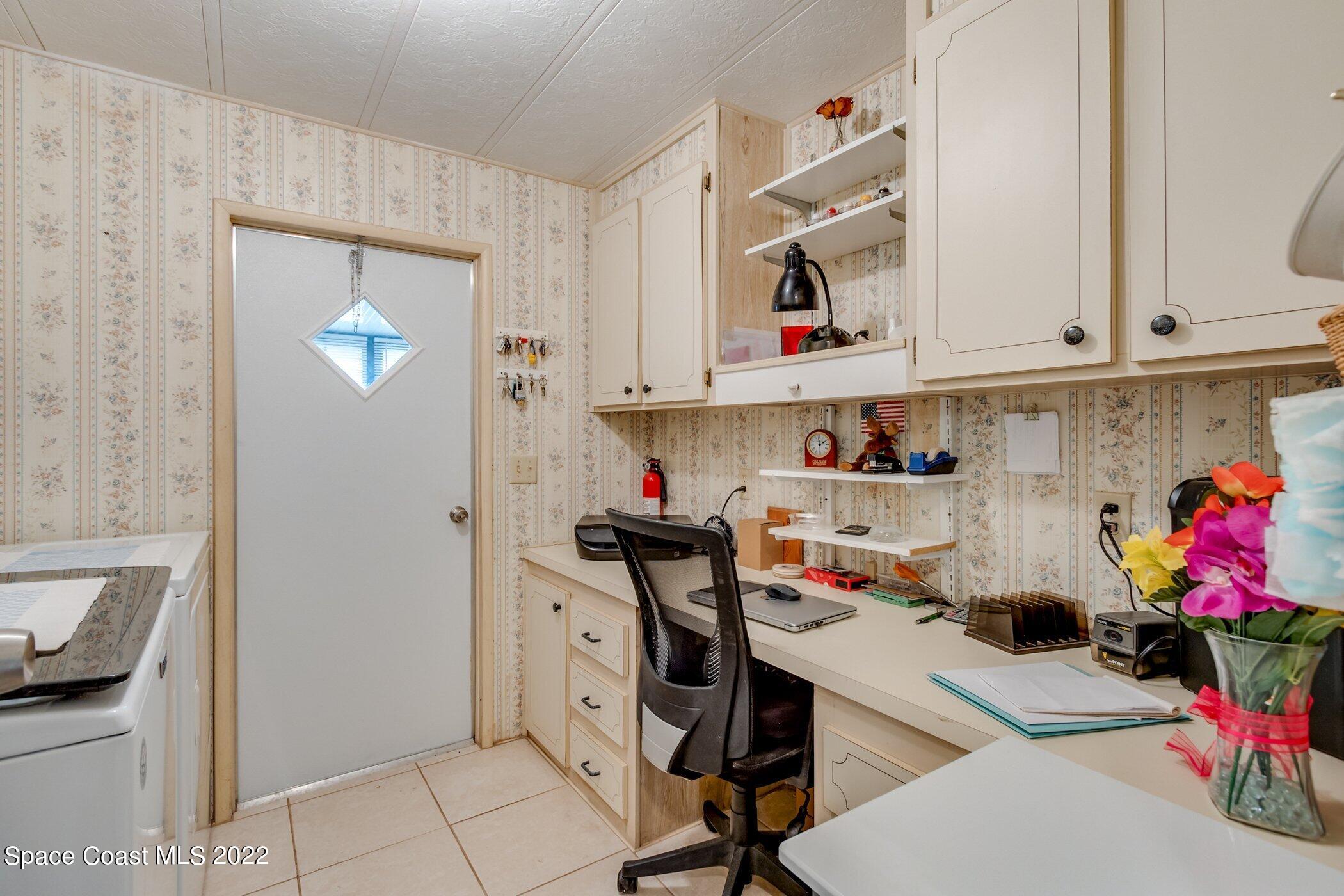 1990 Mango Street Northeast Palm Bay, FL 32905 - Photo 21 of 53 Laundry/Office