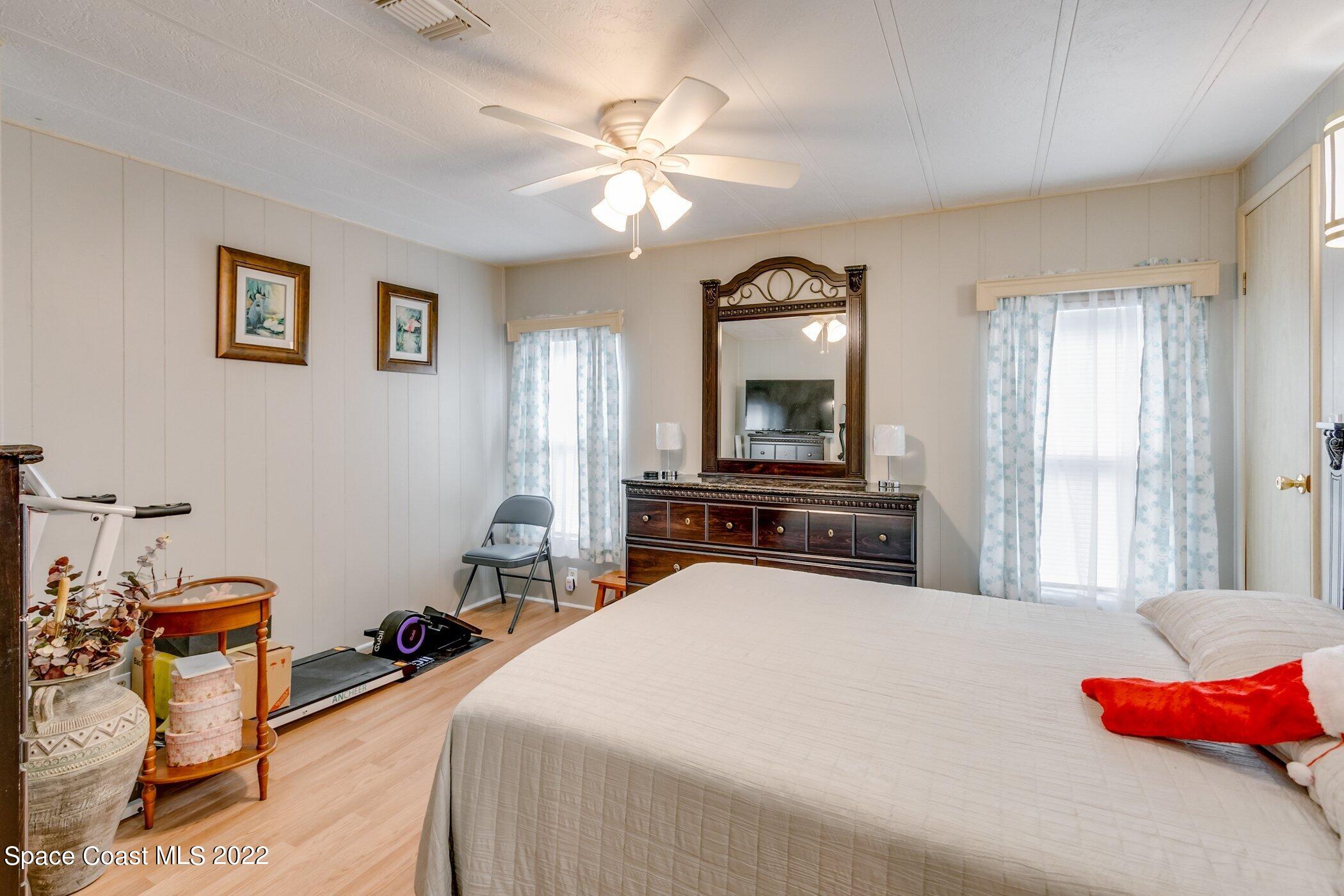 1990 Mango Street Northeast Palm Bay, FL 32905 - Photo 23 of 53 Bedroom 2