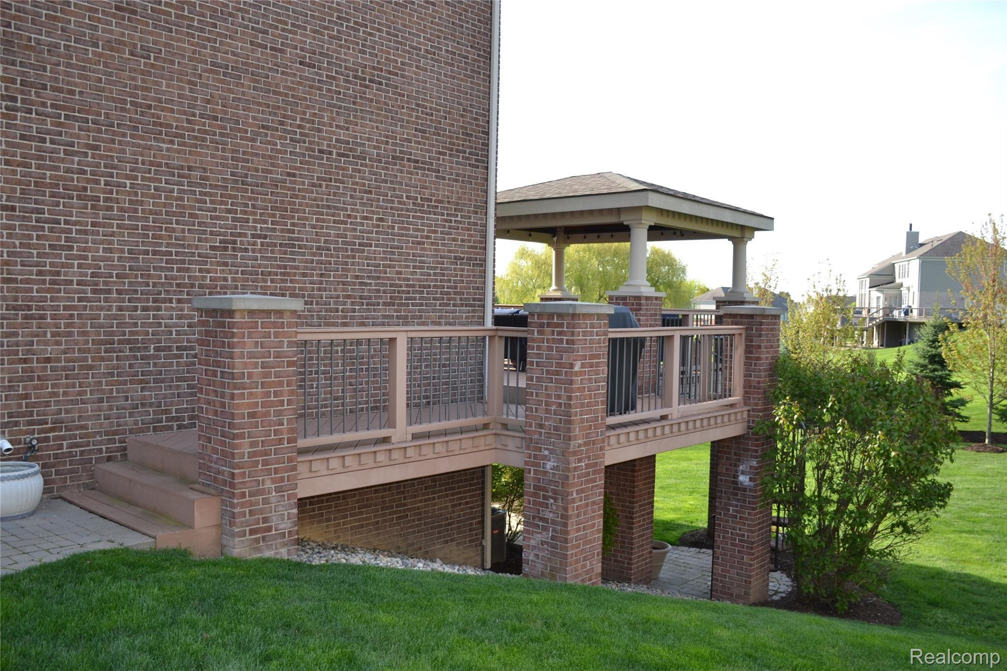 2373 Andover Boulevard Rochester, MI 48306 - Photo 48 of 52 DSC_1180.JPG