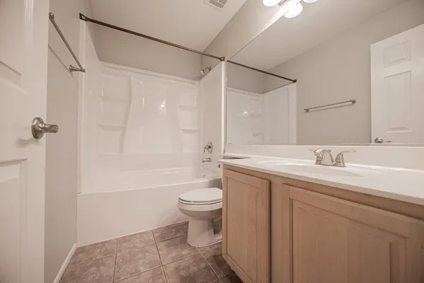 $3,495 | 873 West Tremaine Avenue, Gilbert, AZ 85233