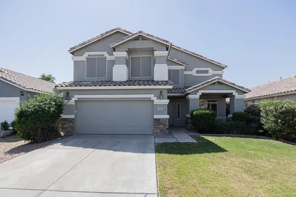 $3,495 | 873 West Tremaine Avenue, Gilbert, AZ 85233