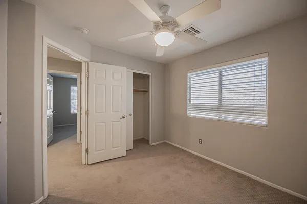 $3,495 | 873 West Tremaine Avenue, Gilbert, AZ 85233