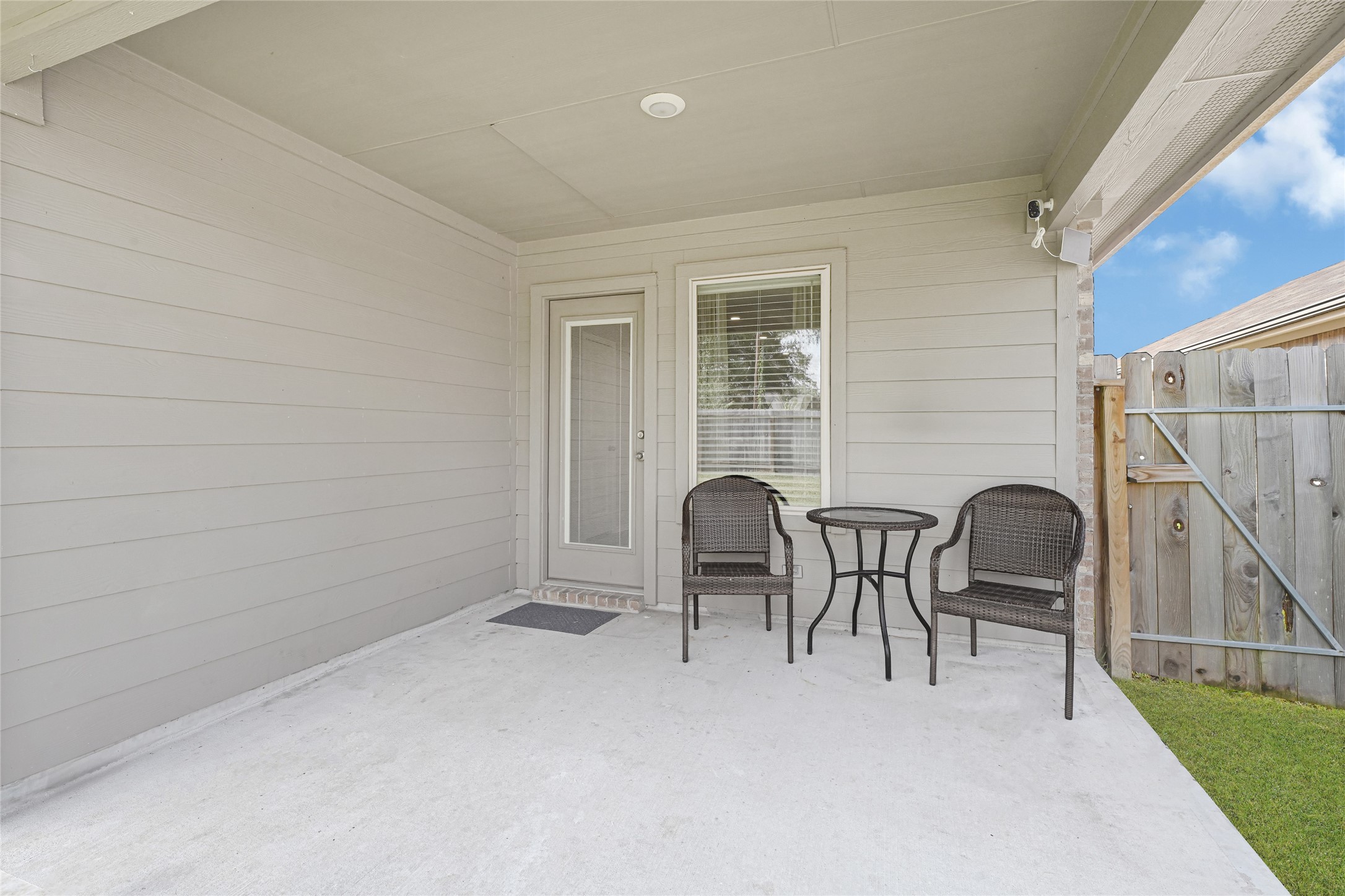 22438 Forest Gorge Lane Spring, TX 77373 - Photo 18 of 20 a workspace with furniture and a window