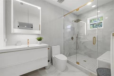 $1,895,000 | 639 43rd Avenue North, St. Petersburg, FL 33703