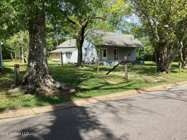 $300,000 | 4401 Bowen Street, Moss Point, MS 39563