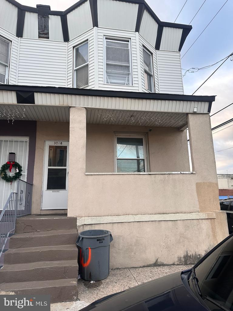 3068 North Swanson St  