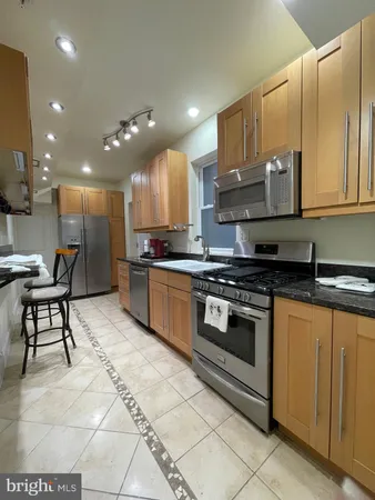 $2,500 | 1929 16th Street Northwest, Unit 101, Washington, DC 20009