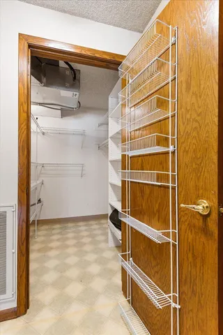 $169,900 | 4035 Victoria Street North, Unit 110, Shoreview, MN 55126