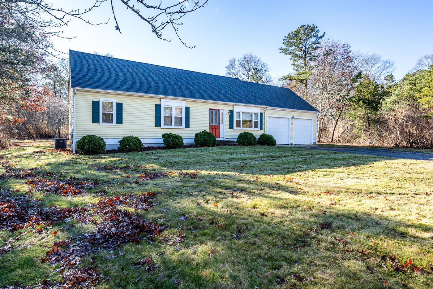 63 Triangle Circle Sandwich, MA 02563 - Photo 3 of 30 front2