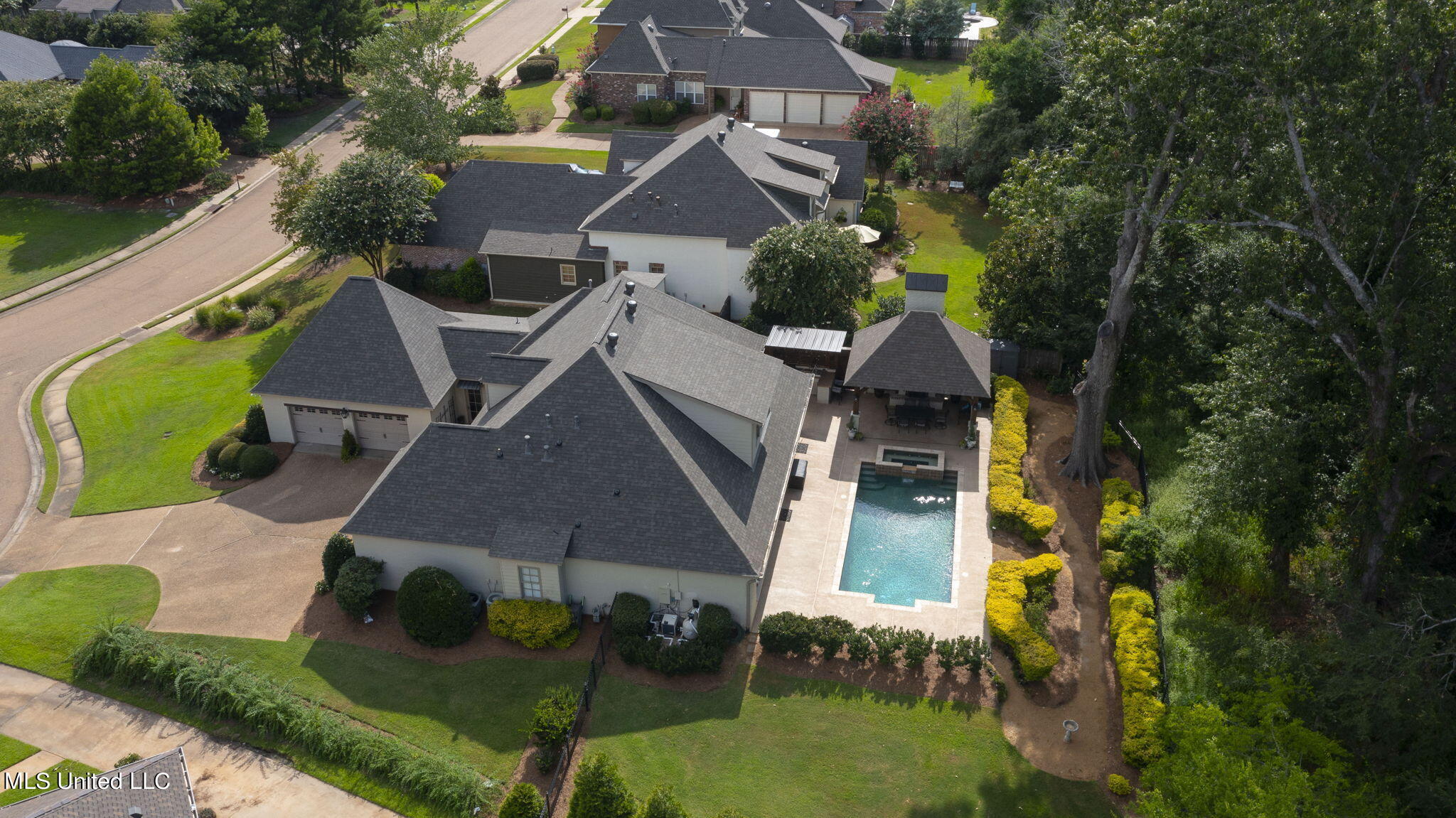 154 Victoria Place Madison, MS 39110 - Photo 1 of 108 111-web-or-mls-154 Victoria-111