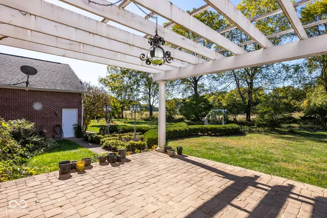 $599,900 | 1615 South Mill Creek Road, Greensburg, IN 47240