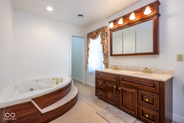 $599,900 | 1615 South Mill Creek Road, Greensburg, IN 47240