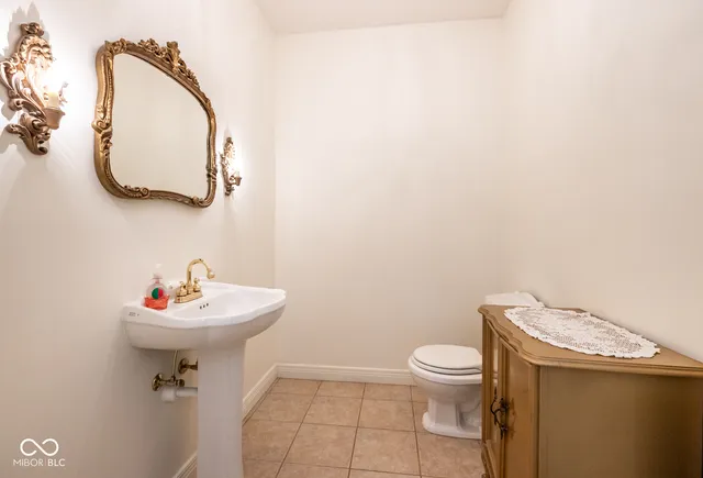 $599,900 | 1615 South Mill Creek Road, Greensburg, IN 47240