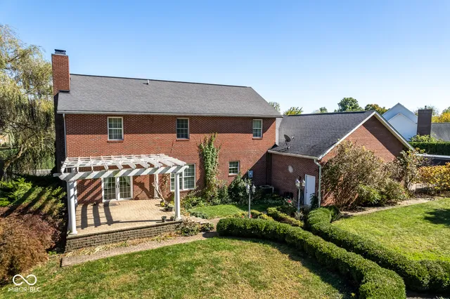 $599,900 | 1615 South Mill Creek Road, Greensburg, IN 47240