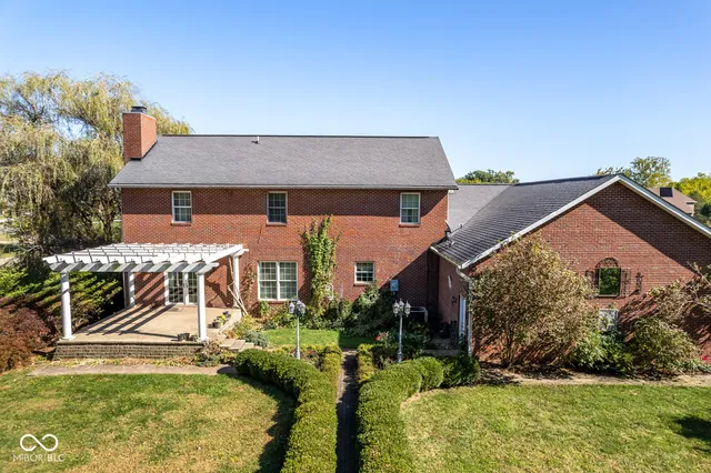 $599,900 | 1615 South Mill Creek Road, Greensburg, IN 47240