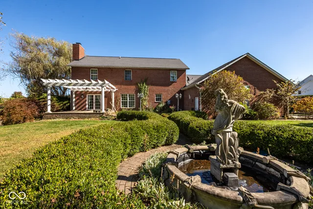 $599,900 | 1615 South Mill Creek Road, Greensburg, IN 47240